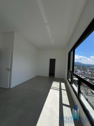 Imagem Cobertura com 4 Quartos à Venda, 264 m² em Centro - Balneário Camboriú