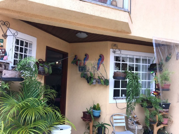 Imagem Casa com 3 Quartos à Venda, 152 m²