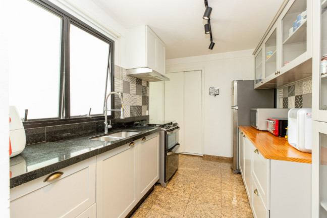 Imagem Apartamento com 4 Quartos à Venda, 172 m² em Moema - São Paulo Imagem Apartamento com 4 Quartos à Venda, 172 m² em Moema - São Paulo