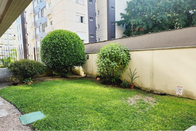 Imagem Imóvel com 2 Quartos à Venda, 71 m² em Higienópolis - Porto Alegre Imagem Imóvel com 2 Quartos à Venda, 71 m² em Higienópolis - Porto Alegre