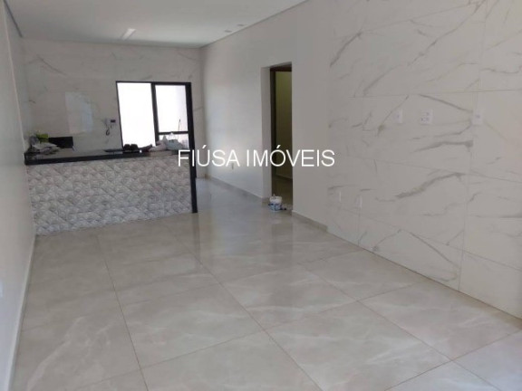 Casa com 3 Quartos à Venda,  em Santa Cecilia - Bonfim Paulista