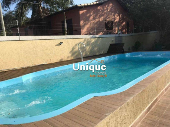 Imagem Casa com 5 Quartos à Venda, 190 m² em Ferradura - Armação Dos Búzios Imagem Casa com 5 Quartos à Venda, 190 m² em Ferradura - Armação Dos Búzios