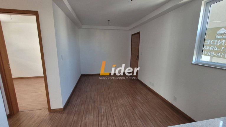 Imagem Apartamento com 2 Quartos para Alugar, 45 m² em Paineiras - Juiz De Fora