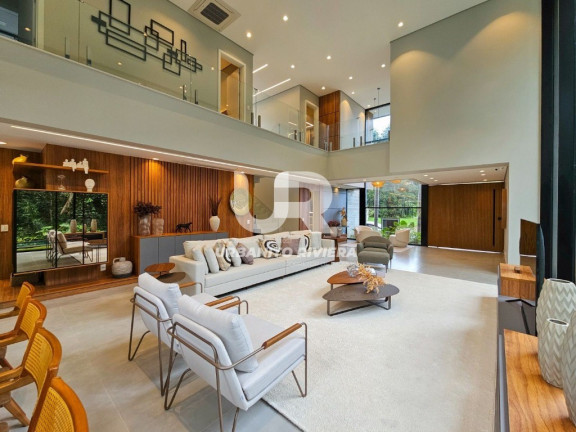 Imagem Casa com 6 Quartos à Venda, 650 m² em Riviera | Módulo 16 - Bertioga Imagem Casa com 6 Quartos à Venda, 650 m² em Riviera | Módulo 16 - Bertioga