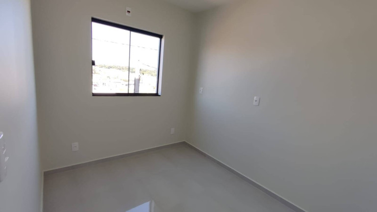 Imagem Sobrado com 3 Quartos à Venda, 92 m² em Floresta - Cascavel Imagem Sobrado com 3 Quartos à Venda, 92 m² em Floresta - Cascavel