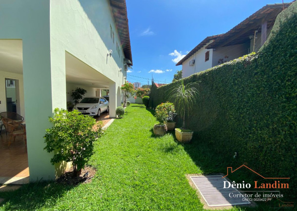 Imagem Casa com 3 Quartos à Venda, 294 m² em Ibituruna - Montes Claros