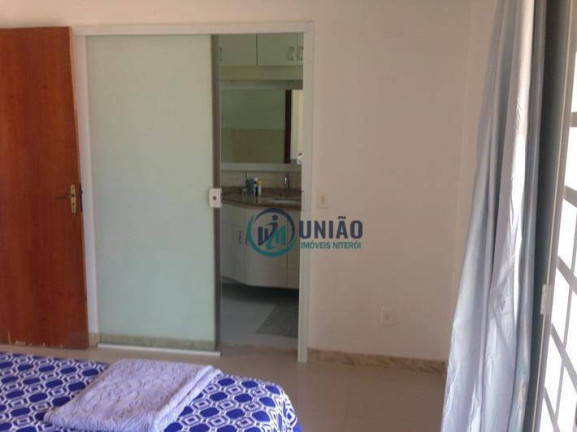 Imagem Casa com 5 Quartos à Venda, 169 m² em Maria Paula - Niterói