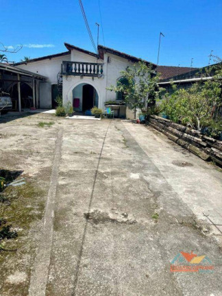 Imagem Casa com 4 Quartos à Venda, 170 m² em Sumaré - Caraguatatuba