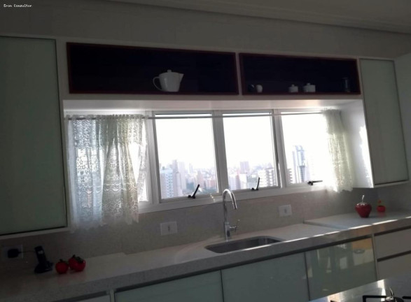 Imagem Apartamento com 3 Quartos à Venda, 332 m² Imagem Apartamento com 3 Quartos à Venda, 332 m²