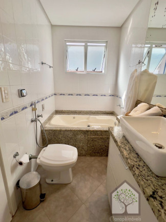 Imagem Apartamento com 4 Quartos à Venda, 151 m² em Centro - Florianópolis Imagem Apartamento com 4 Quartos à Venda, 151 m² em Centro - Florianópolis