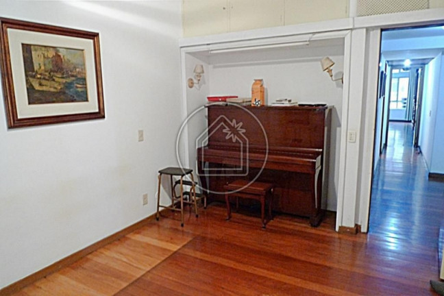 Imagem Apartamento com 3 Quartos à Venda, 184 m² em Copacabana - Rio De Janeiro Imagem Apartamento com 3 Quartos à Venda, 184 m² em Copacabana - Rio De Janeiro