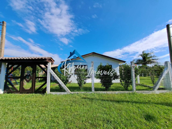 Imagem Casa com 3 Quartos à Venda, 300 m² em Nordeste - Imbé Imagem Casa com 3 Quartos à Venda, 300 m² em Nordeste - Imbé