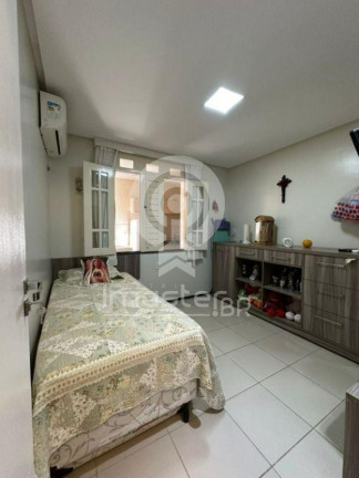 Imagem Casa com 5 Quartos à Venda, em Maraponga - Fortaleza Imagem Casa com 5 Quartos à Venda, em Maraponga - Fortaleza