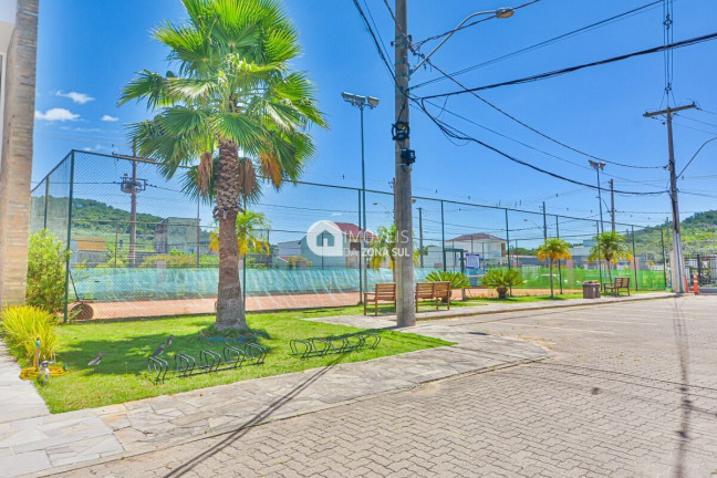Imagem Casa com 3 Quartos à Venda, 165 m²