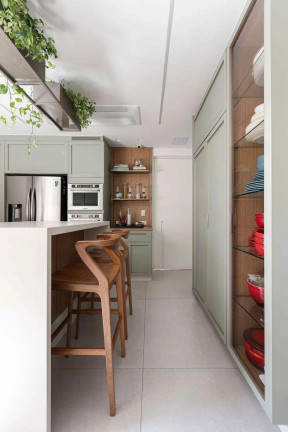 Imagem Apartamento com 4 Quartos à Venda, 243 m² Imagem Apartamento com 4 Quartos à Venda, 243 m²