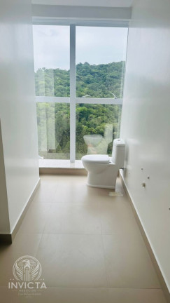 Imagem Apartamento com 4 Quartos à Venda, 150 m² em Pioneiros - Balneário Camboriú Imagem Apartamento com 4 Quartos à Venda, 150 m² em Pioneiros - Balneário Camboriú