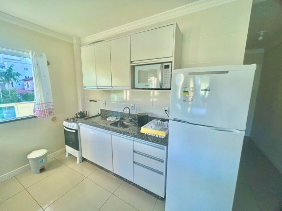 Imagem Apartamento com 2 Quartos para Temporada, 75 m² em Bombas - Bombinhas Imagem Apartamento com 2 Quartos para Temporada, 75 m² em Bombas - Bombinhas