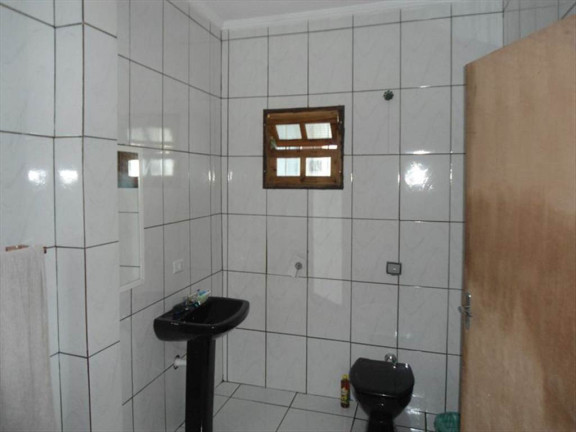 Imagem Casa com 1 Quarto à Venda, 40 m² em Loty - Itanhaem Imagem Casa com 1 Quarto à Venda, 40 m² em Loty - Itanhaem