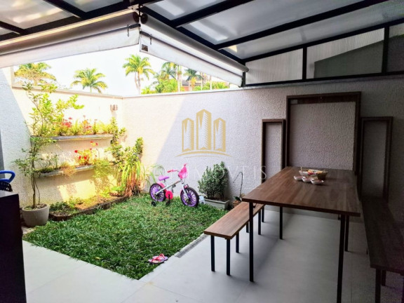 Imagem Casa de Condomínio com 3 Quartos à Venda, 105 m² em Urbanova - São José Dos Campos