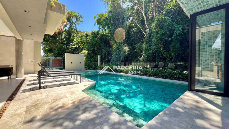 Imagem Casa com 6 Quartos à Venda, 415 m² em Riviera Módulo 11 - Bertioga Imagem Casa com 6 Quartos à Venda, 415 m² em Riviera Módulo 11 - Bertioga