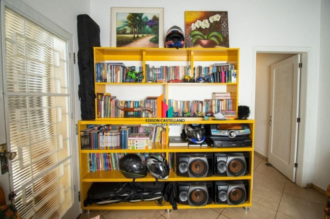 Imagem Casa com 3 Quartos à Venda, 150 m² em Vila De Vecchi - Jundiaí Imagem Casa com 3 Quartos à Venda, 150 m² em Vila De Vecchi - Jundiaí