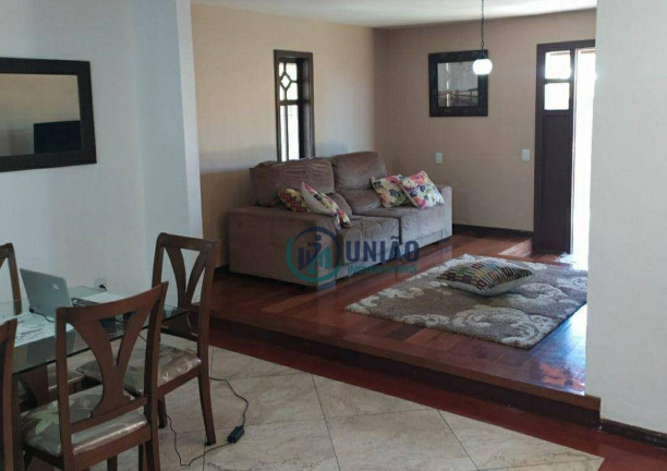 Imagem Casa com 5 Quartos à Venda, 455 m² em Engenho Do Roçado - São Gonçalo