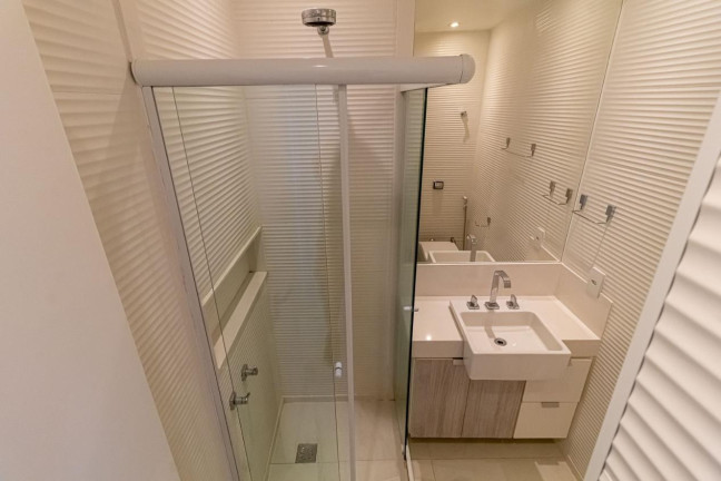 Imagem Apartamento com 3 Quartos à Venda, 112 m² em Ipanema - Rio De Janeiro Imagem Apartamento com 3 Quartos à Venda, 112 m² em Ipanema - Rio De Janeiro