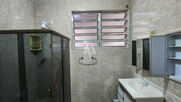 Imagem Casa com 2 Quartos para Alugar, 130 m² em Marapé - Santos Imagem Casa com 2 Quartos para Alugar, 130 m² em Marapé - Santos
