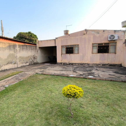 Imóvel com 
            	2             Quartos à Venda, 180 m² em 
            	Sitios Santa Luzia             - 
            	Aparecida De Goiania            