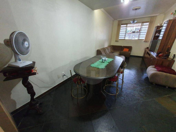 Imagem Casa com 3 Quartos à Venda, 216 m² em Paraíso - Belo Horizonte Imagem Casa com 3 Quartos à Venda, 216 m² em Paraíso - Belo Horizonte