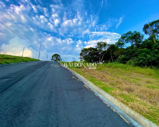 Imagem Terreno à Venda, 200 m² em Centro - Extrema Imagem Terreno à Venda, 200 m² em Centro - Extrema