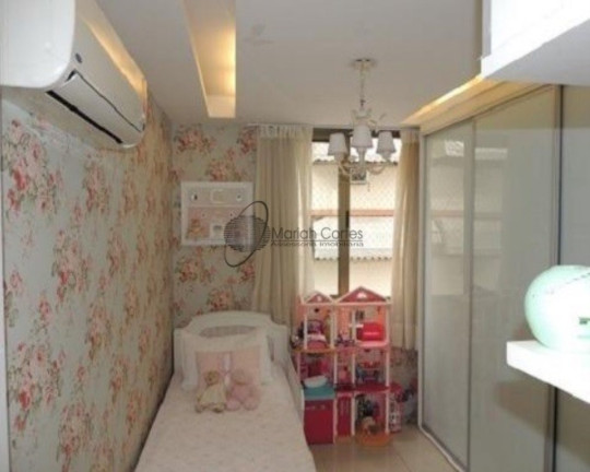 Imagem Imóvel com 3 Quartos à Venda, 108 m² em Icaraí - Niterói Imagem Imóvel com 3 Quartos à Venda, 108 m² em Icaraí - Niterói