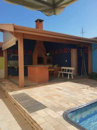 Imagem Casa com 3 Quartos à Venda, 220 m² em Roncáglia - Valinhos Imagem Casa com 3 Quartos à Venda, 220 m² em Roncáglia - Valinhos