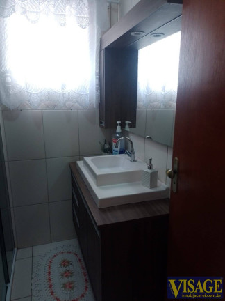 Imagem Casa com 2 Quartos à Venda, em Centro - Jacareí Imagem Casa com 2 Quartos à Venda, em Centro - Jacareí