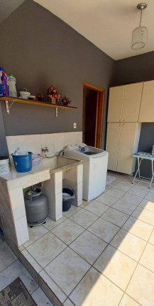 Imagem Casa com 3 Quartos à Venda, 300 m² em Itanguá - Sorocaba Imagem Casa com 3 Quartos à Venda, 300 m² em Itanguá - Sorocaba
