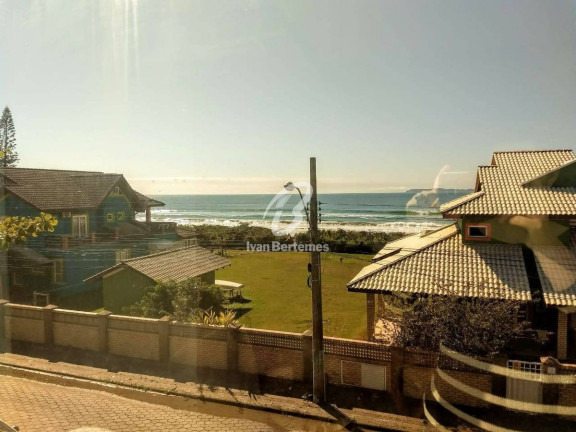Imagem Apartamento com 3 Quartos para Temporada, em Mariscal - Bombinhas Imagem Apartamento com 3 Quartos para Temporada, em Mariscal - Bombinhas