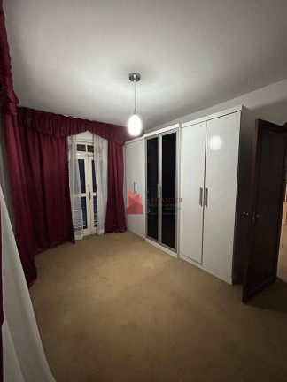Imagem Sobrado com 5 Quartos à Venda, 330 m² em São João - Itajaí Imagem Sobrado com 5 Quartos à Venda, 330 m² em São João - Itajaí
