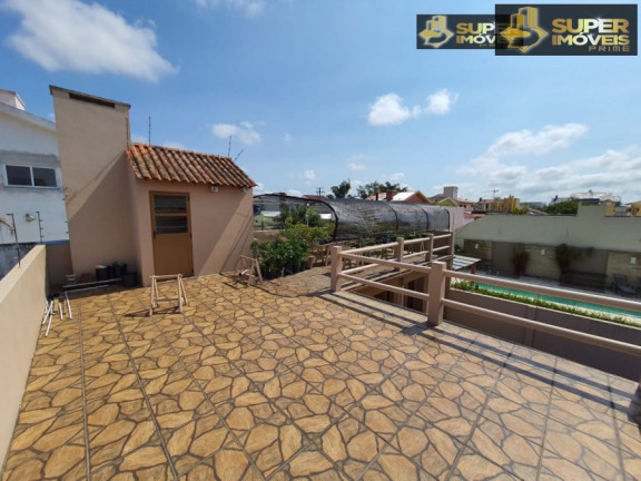 Imagem Casa com 4 Quartos à Venda, 432 m² em Centro - Pelotas