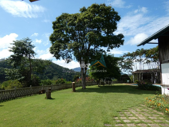 Imagem Casa com 7 Quartos à Venda, 2.614 m² em Golfe - Teresópolis Imagem Casa com 7 Quartos à Venda, 2.614 m² em Golfe - Teresópolis