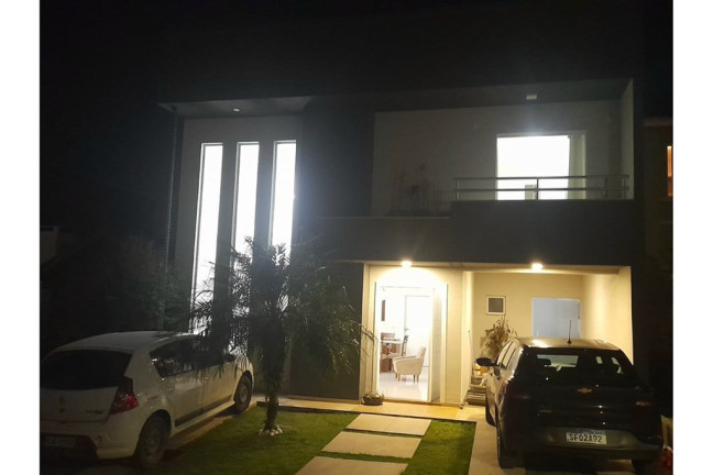 Imagem Casa com 3 Quartos à Venda, 218 m² em Pilarzinho - Curitiba Imagem Casa com 3 Quartos à Venda, 218 m² em Pilarzinho - Curitiba