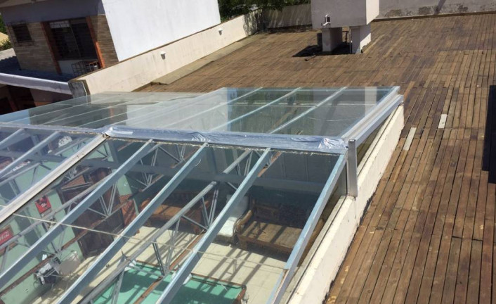 Imagem Casa com 5 Quartos à Venda, 200 m² em Centro - Xangri-lá Imagem Casa com 5 Quartos à Venda, 200 m² em Centro - Xangri-lá