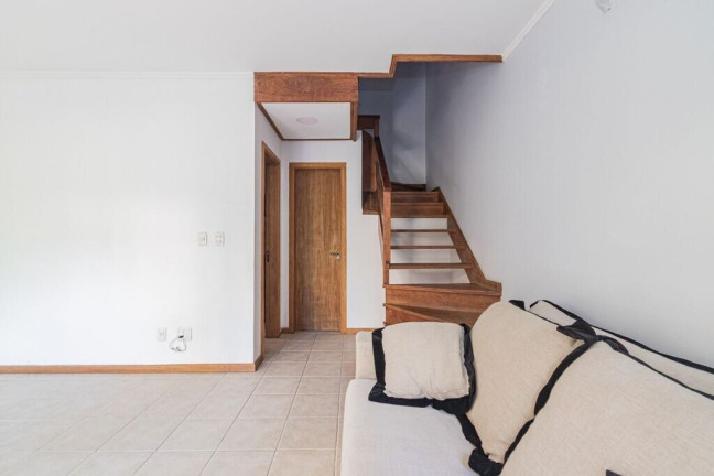 Imagem Casa de Condomínio com 3 Quartos à Venda, 132 m² em Espírito Santo - Porto Alegre Imagem Casa de Condomínio com 3 Quartos à Venda, 132 m² em Espírito Santo - Porto Alegre