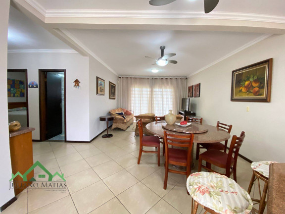 Imagem Sobrado com 4 Quartos à Venda, 342 m² em Costeira - Balneário Barra Do Sul Imagem Sobrado com 4 Quartos à Venda, 342 m² em Costeira - Balneário Barra Do Sul