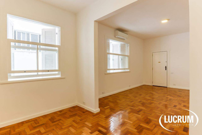 Imagem Apartamento com 3 Quartos à Venda, 110 m² em Lagoa - Rio De Janeiro Imagem Apartamento com 3 Quartos à Venda, 110 m² em Lagoa - Rio De Janeiro