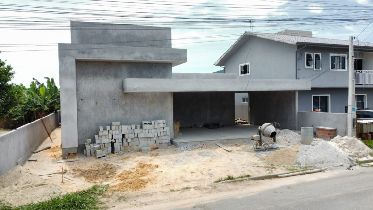Casa com 4 Quartos à Venda, 189 m² em Campo Duna - Garopaba