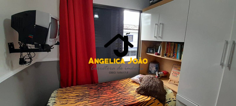Imagem Sobrado com 3 Quartos à Venda, 101 m² em Vila Sao Jorge - São Vicente