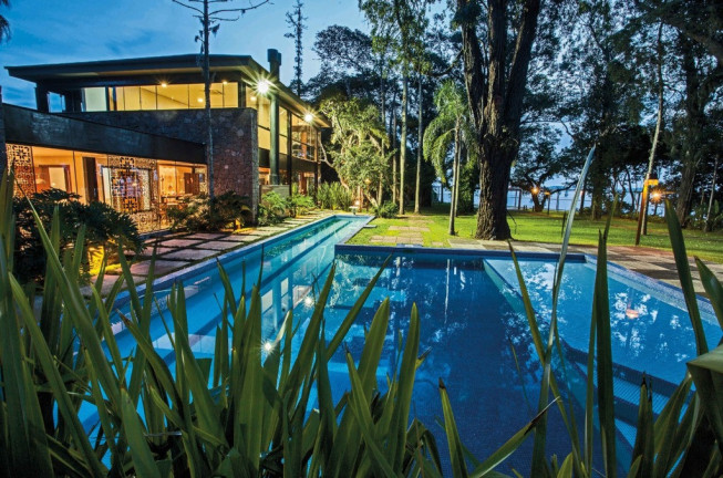 Imagem Casa de Condomínio com 5 Quartos à Venda, 458 m² em Pedra Redonda - Porto Alegre Imagem Casa de Condomínio com 5 Quartos à Venda, 458 m² em Pedra Redonda - Porto Alegre