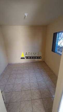 Imagem Casa com 3 Quartos à Venda,  em Taboão - Diadema