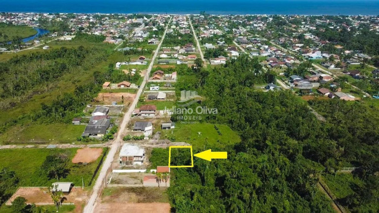 Terreno à Venda, 336 m² em Barra Do Sai - Itapoá