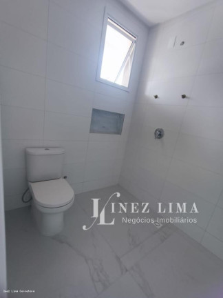 Imagem Imóvel com 3 Quartos à Venda, 129 m² em Meia Praia - Itapema Imagem Imóvel com 3 Quartos à Venda, 129 m² em Meia Praia - Itapema